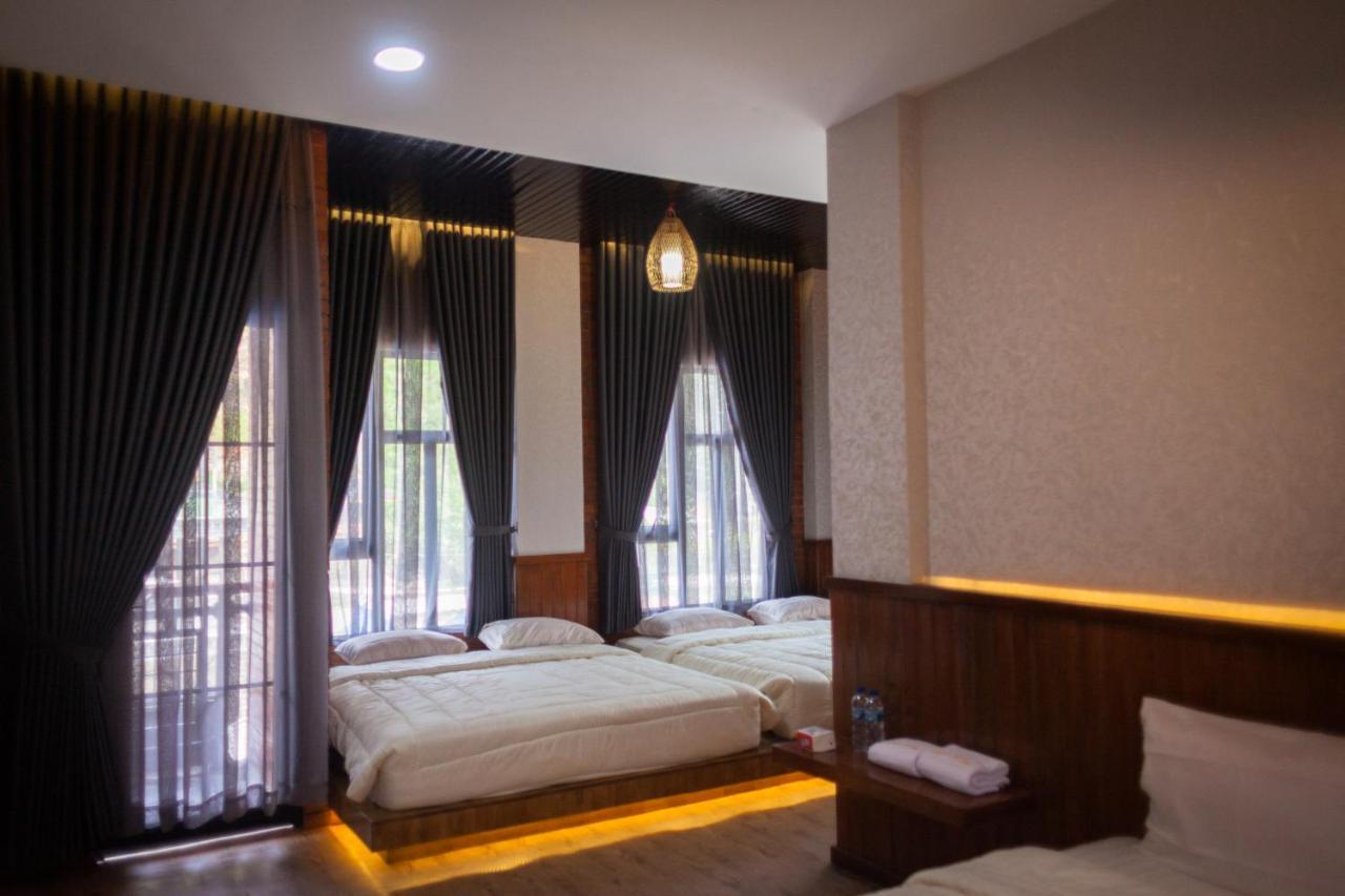 Pariban Hotel Berastagi Exterior foto